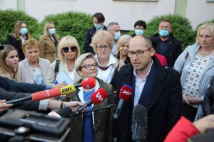 Protestujący medycy: resort zdrowia nie chce żadnych zmian w systemie; MZ: jesteśmy o krok dalej