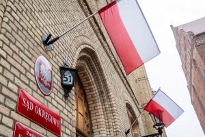 Toruń: kuria ma zapłacić 600 tys. zł ofierze księdza pedofila